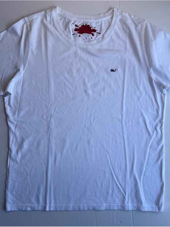 Vineyard Vines Tops - Vineyard Vines Women’s White Whale Logo T-Shirt